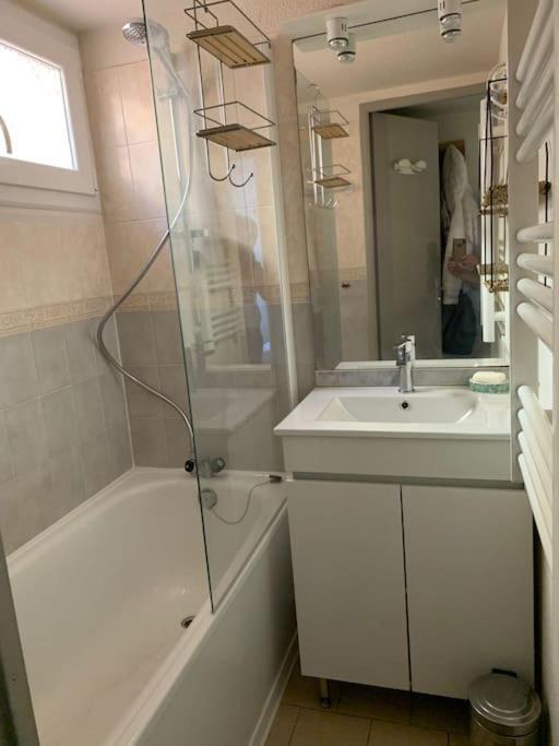 Maisonnette, 5 Pers, 500M Plage, Parking, Terrasse Agde Esterno foto